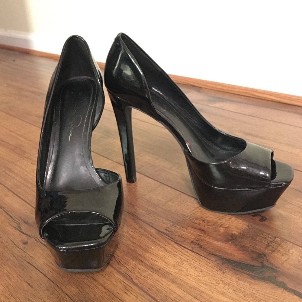 Jessica Simpson black heels